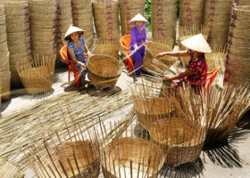 Nghề đan giỏ trạc huyện Hóc Môn